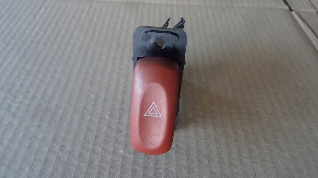 фото №1, Opel agila a 1.2b 16v переключатель аварийный