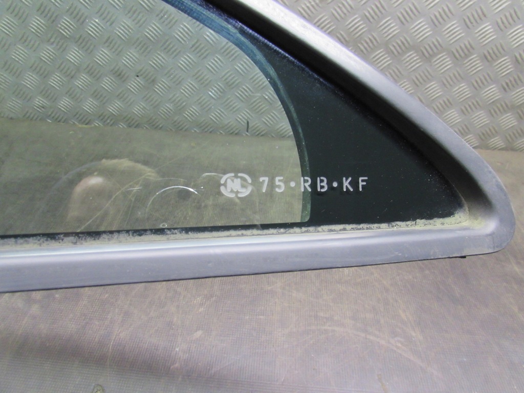 фото №10, Скло трикутник правий перед peugeot 407 04-11r dot24 m25 as2