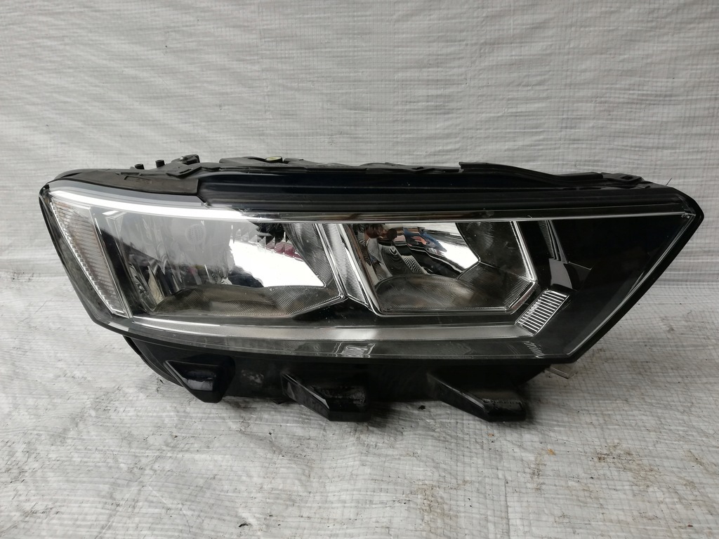 фото №1, Vw t-roc фара правый лампа 2ga941006b