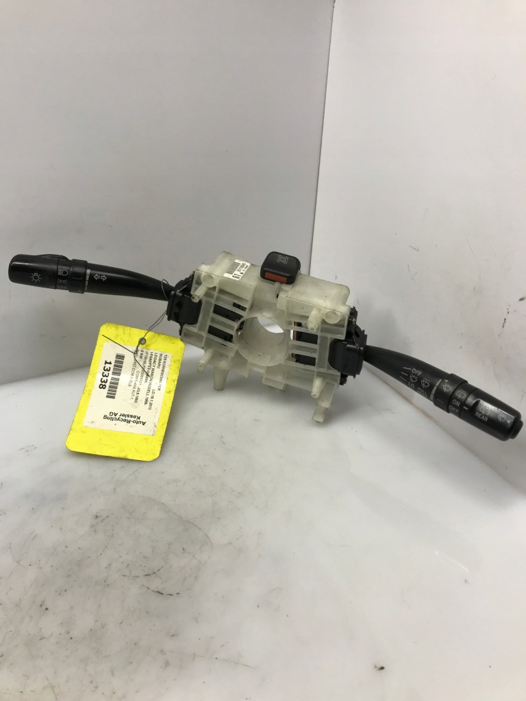 фото №1, Переключатель комбинированный 83111ae84 subaru