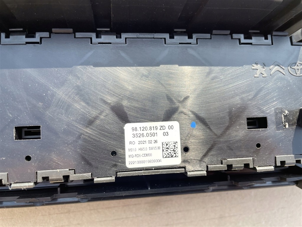 фото №7, Радіо дисплей колодка штекер peugeot expert 3 iii 16-