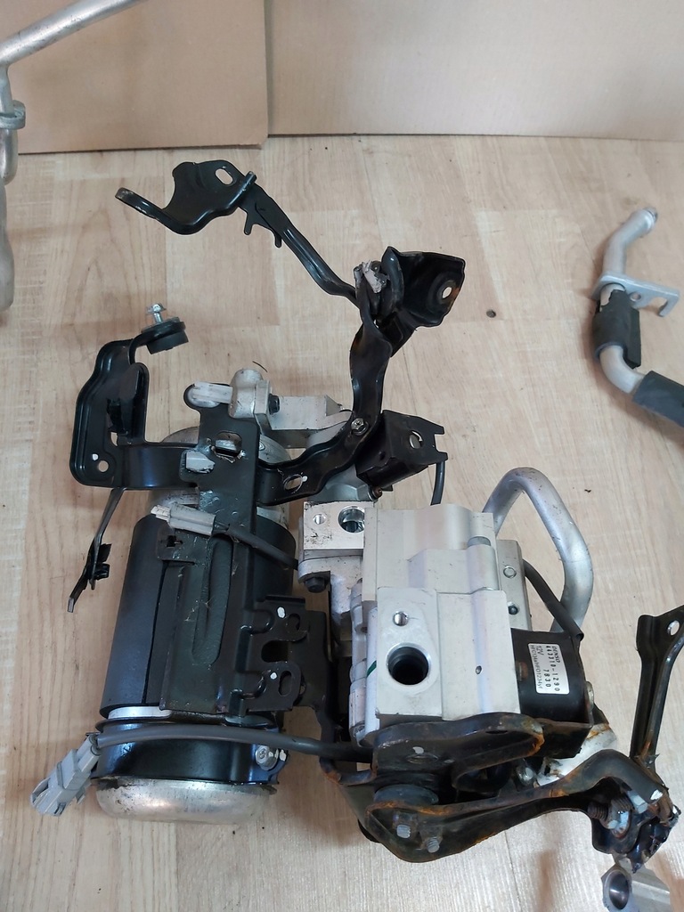 фото №6, Prius iv насос кондиціонера трубки випарник prime