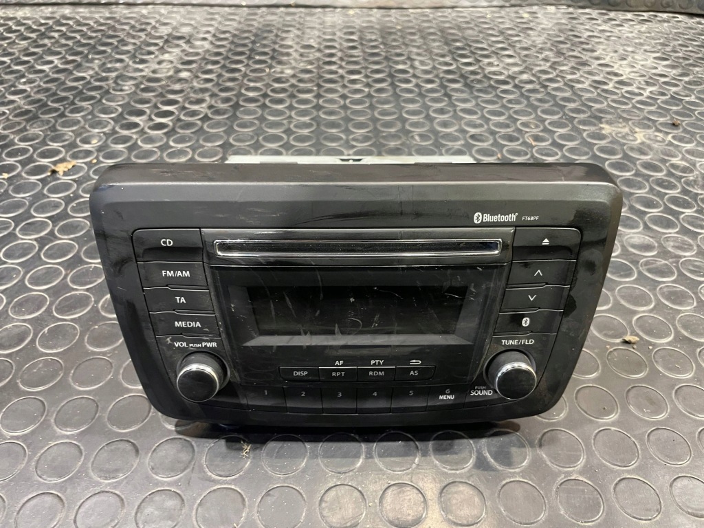 фото №1, Suzuki baleno ii 2 15-19 радио панель дисплей