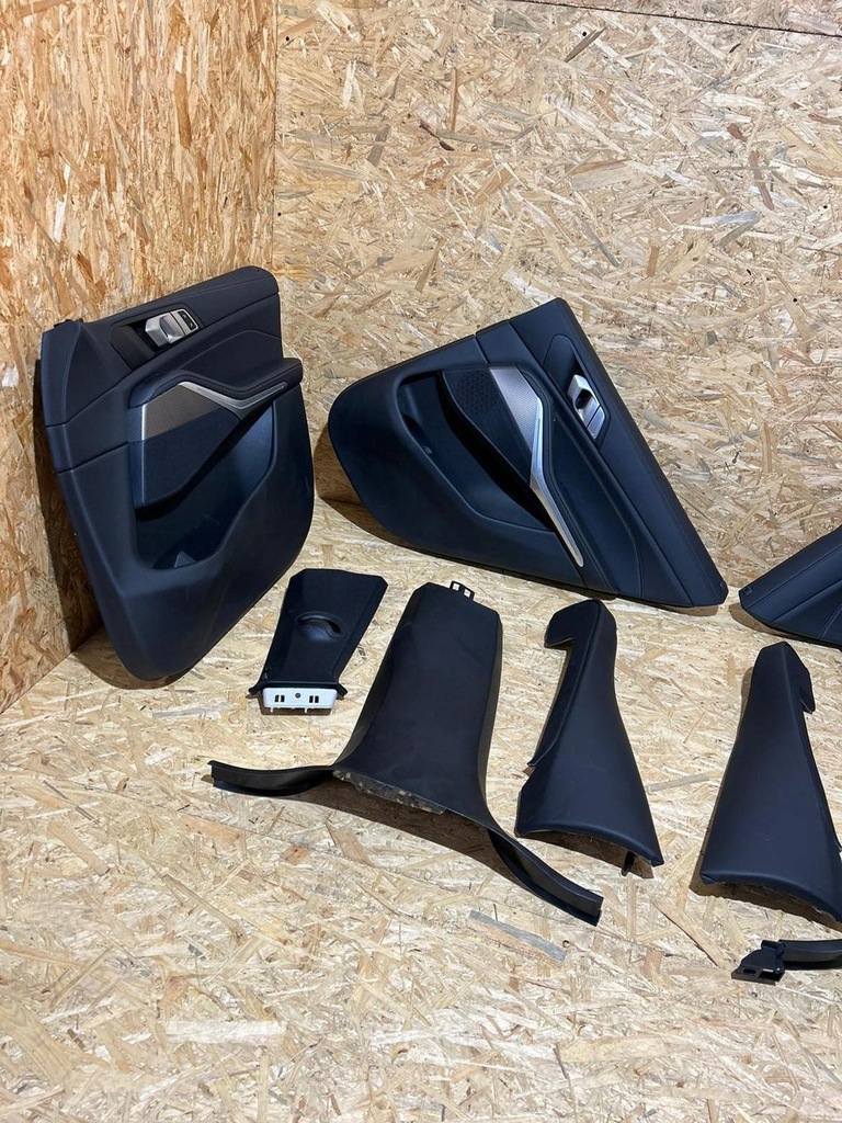 фото №12, Сиденья заднее сиденье середина обшивки кожа bmw x5 g05 m-pakiet