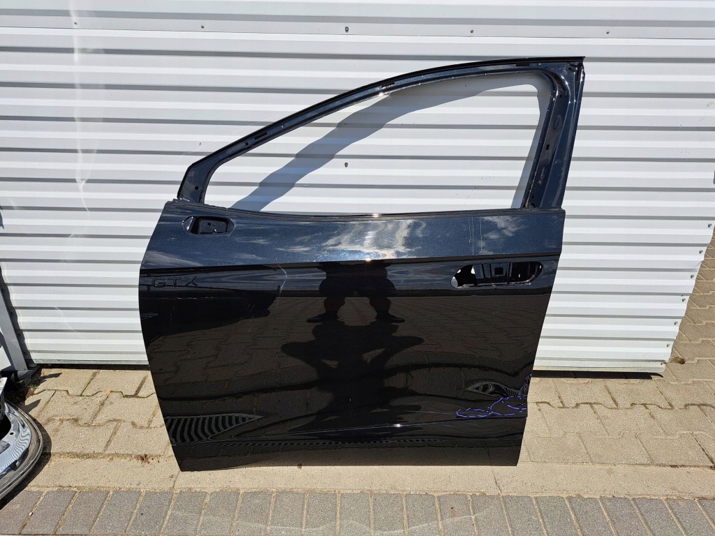 фото №1, Дверь левая перед передние vw volkswagen id.4 2020- 11a