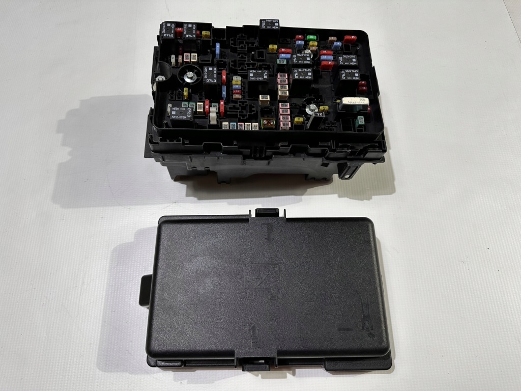 фото №6, Коробка предохранителей предохранители chrysler pacifica 2016 - 2022