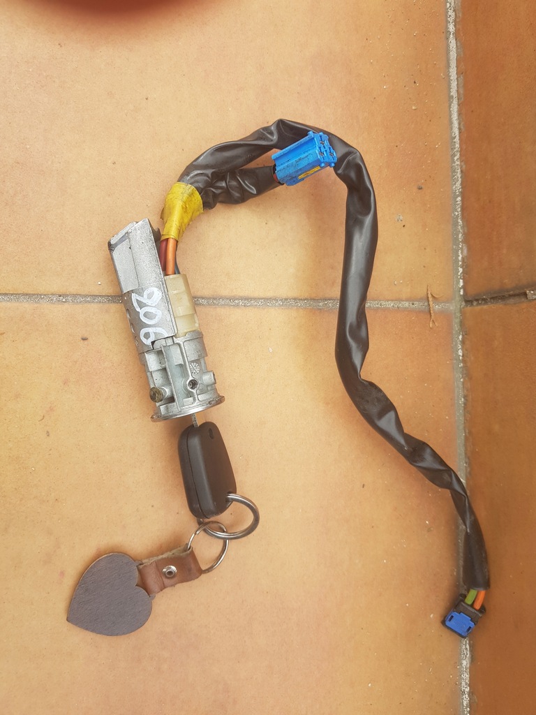 фото №6, Peugeot 206 3d кришка багажника багажника == kalisz ==wysyłka==