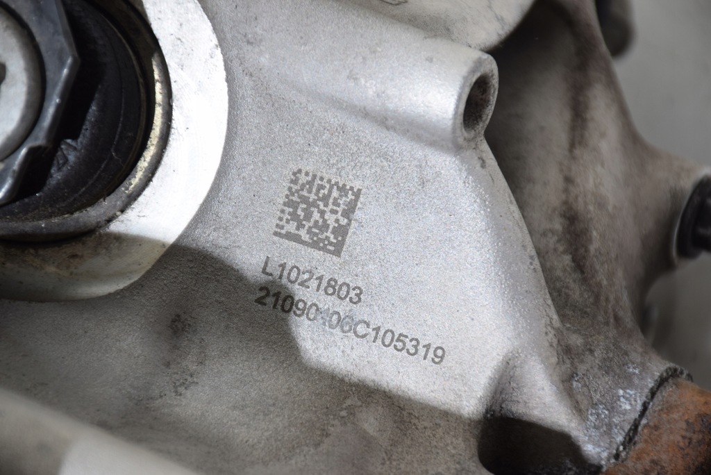 фото №15, Bmw 4 g26 ліва задня поворотний кулак важіль підшипник ступиця захист