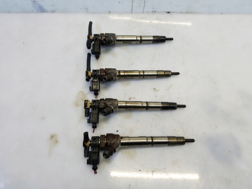 фото №3, Инжектор vw passat b8 2.0 tdi 04l130277ac