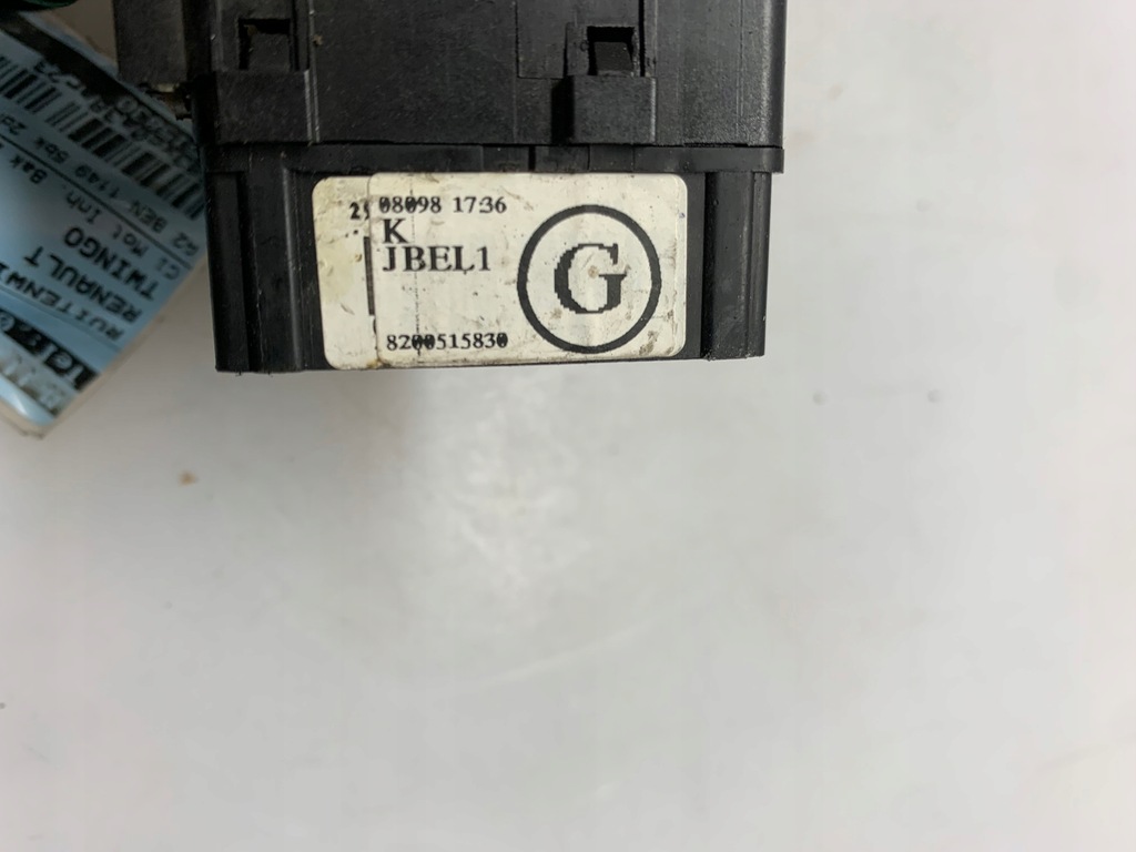 фото №4, Twingo ii переключатель комбинированный 8200515830g