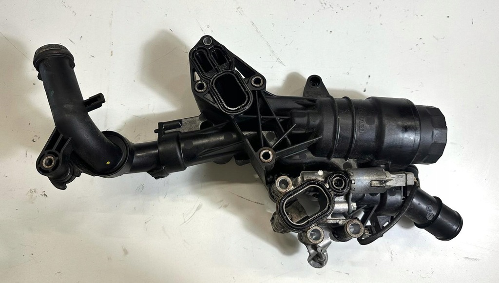 фото №1, Корпус фільтра оливи renault scenic iv 1.7 dci 152082406r