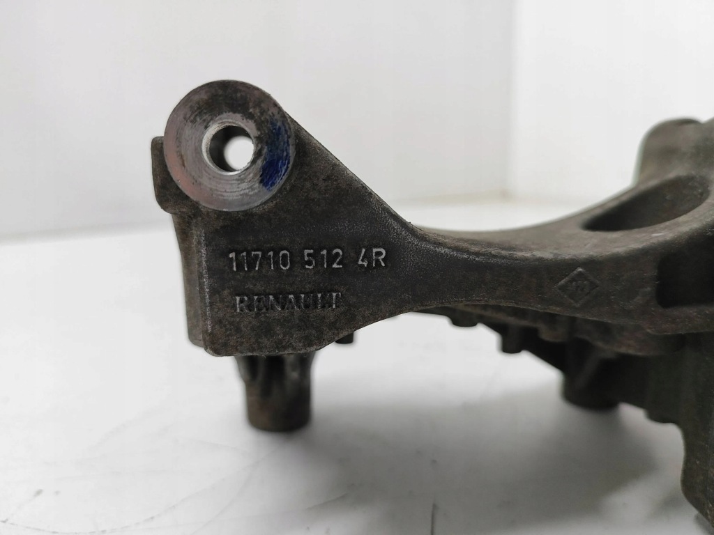 Купить Renault talisman 2017 кронштейн генератора