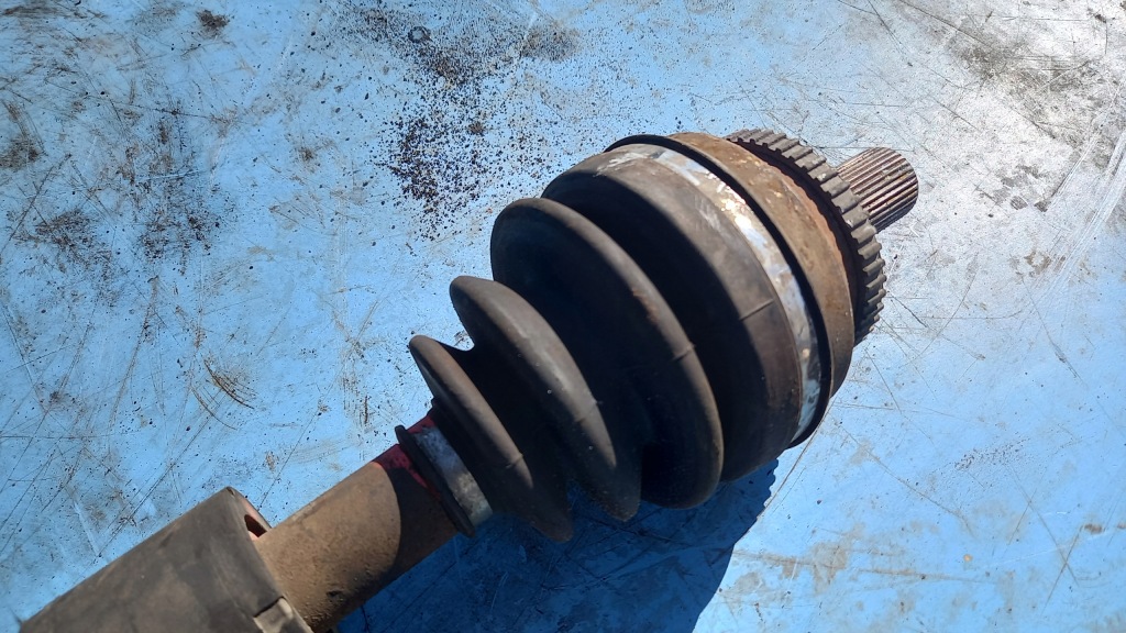 фото №3, Приводной вал левая volvo s60 v70 ii 2.4b