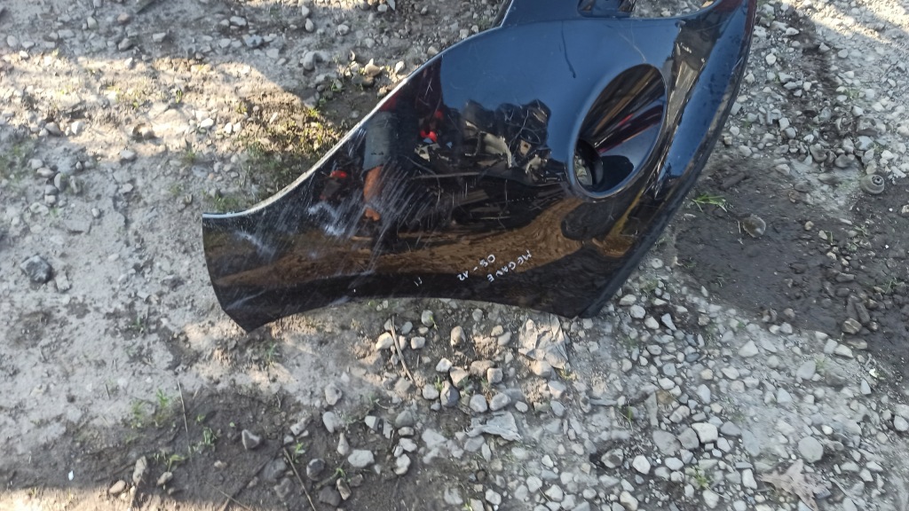 Бампер перед передний renault megane iii 620220004r оригинал Оригинал