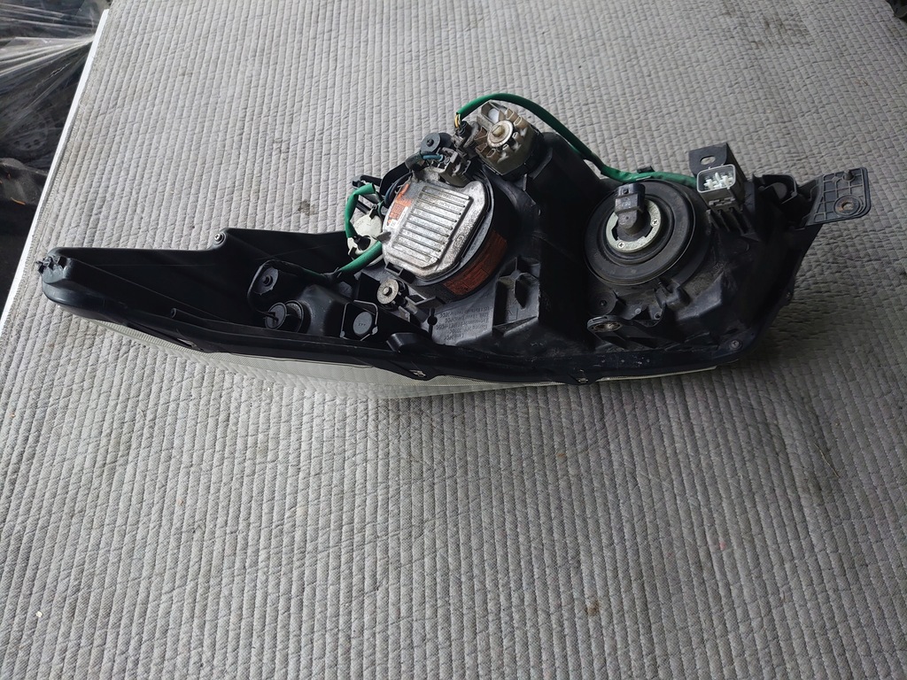 фото №13, Лампа перед ксенон led права subaru forester iv eu