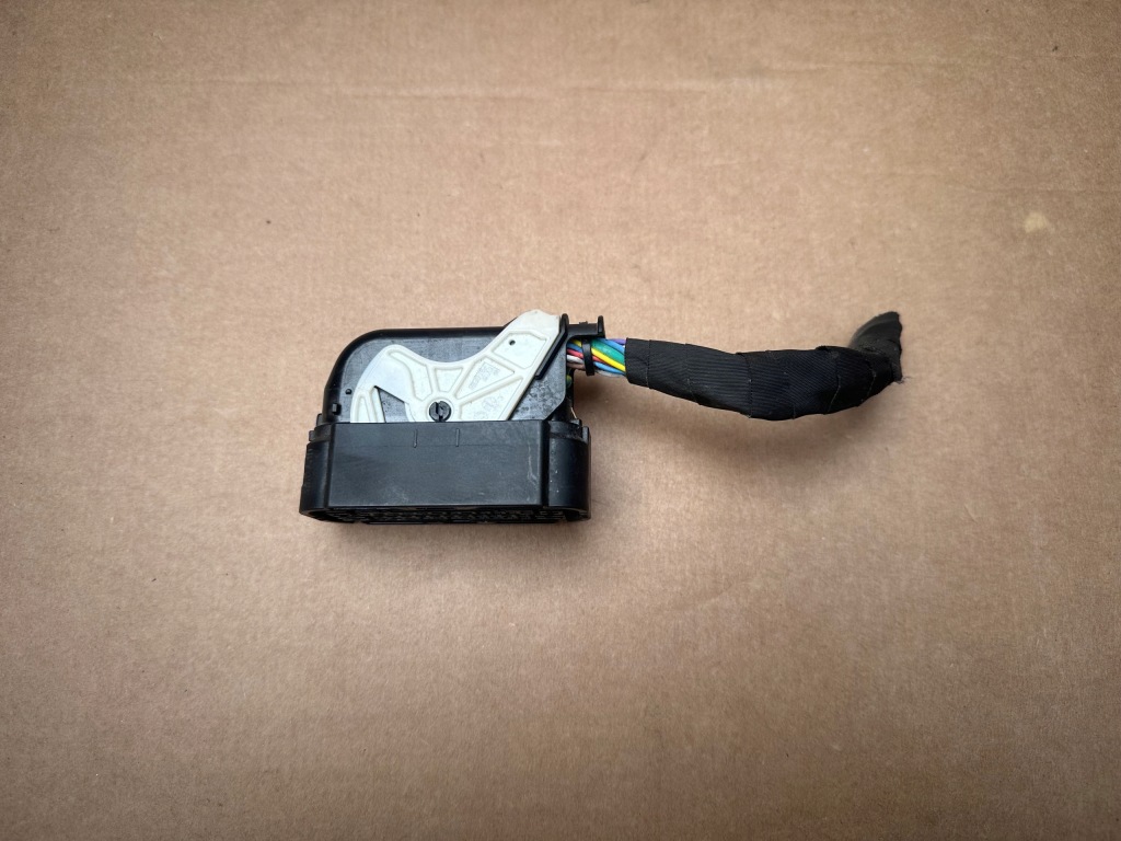 Купить Citroen jumpy 3 штекер abs