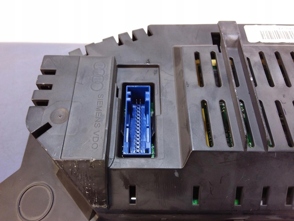 фото №5, Audi a8 d3 4.0 tdi лічильник прилади 4e0920900f