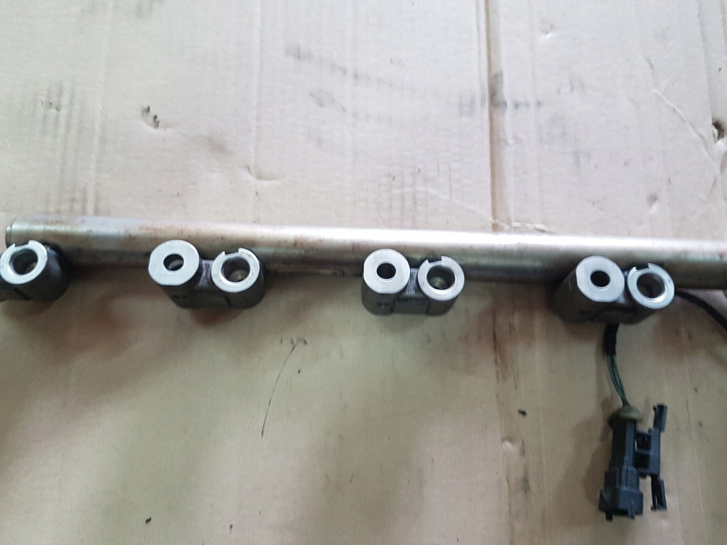 фото №7, Ford mondeo mk4 молдинг впрыскная 2.0 ecoboost