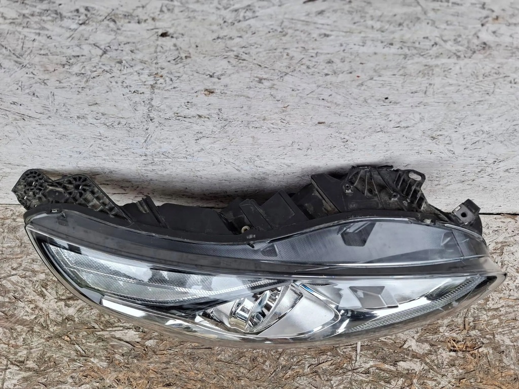 фото №8, Ford galaxy 2015 перед сторона правая лампы передние