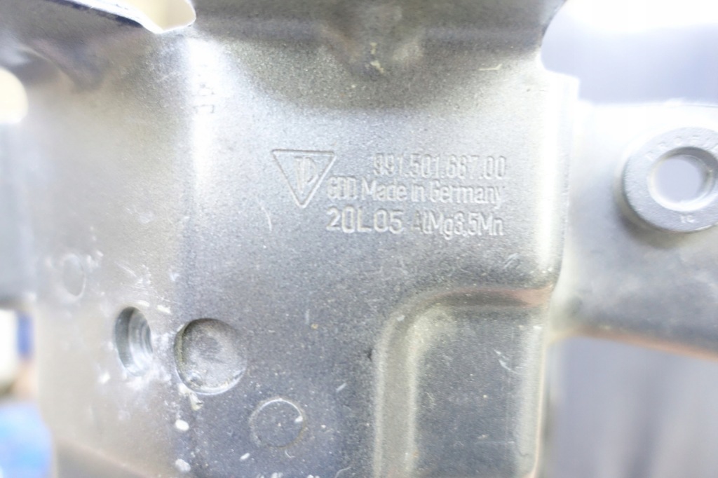 фото №4, Лонжерон porsche 991