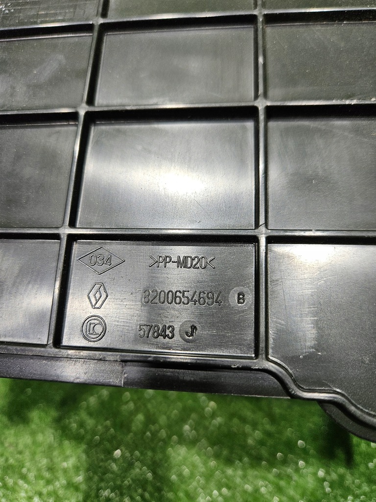 фото №6, Корпус акумулятор решітка основа renault twingo ii 8200654694b