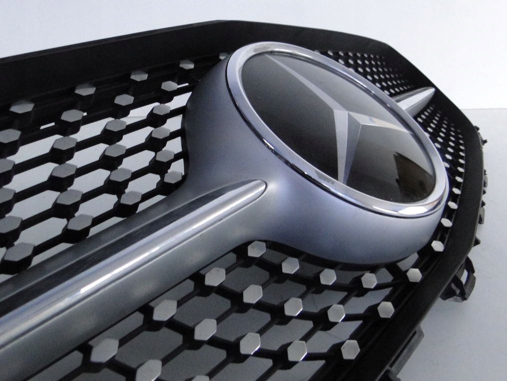 Mercedes e klasa 238 купе решітка радіатора diament distronic Доставка