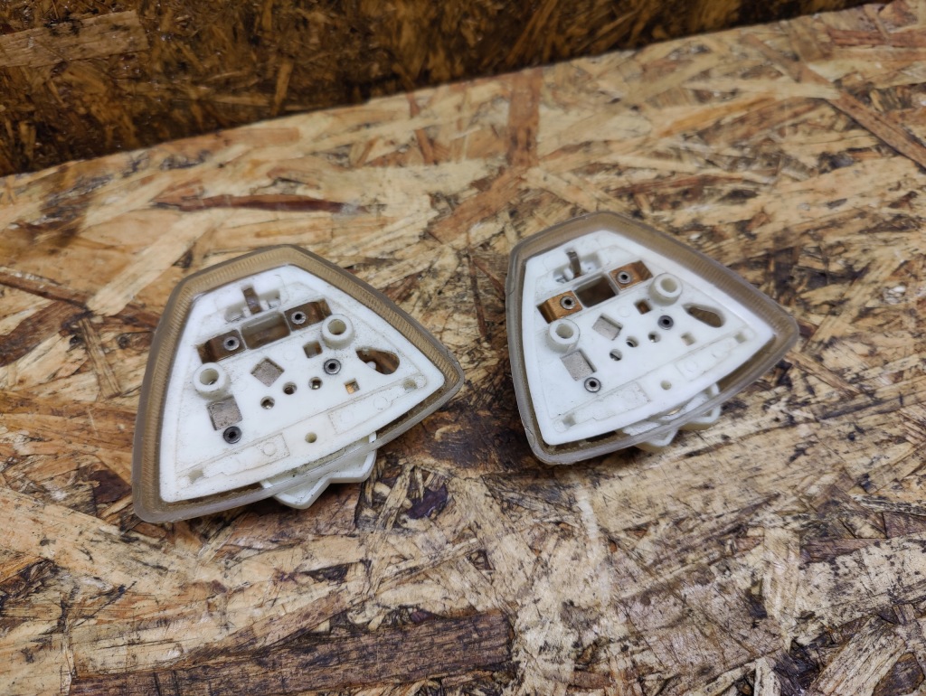 фото №3, Лампа салону dacia 1300