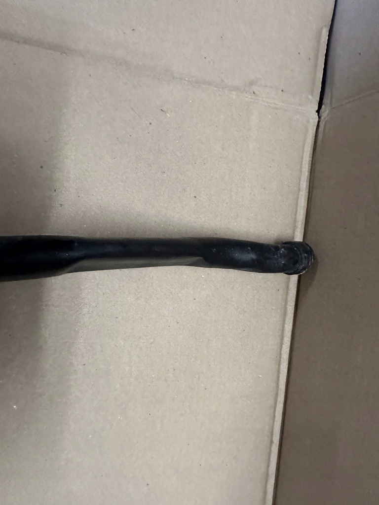 фото №6, Шланг охлаждение wody audi a6 c5 2.4 bdv 078121071bs