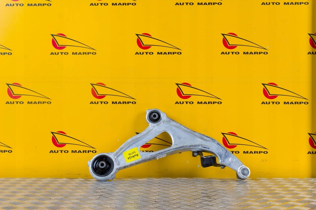 фото №2, Nissan pathfinder r52 2013- рычаг перед левый