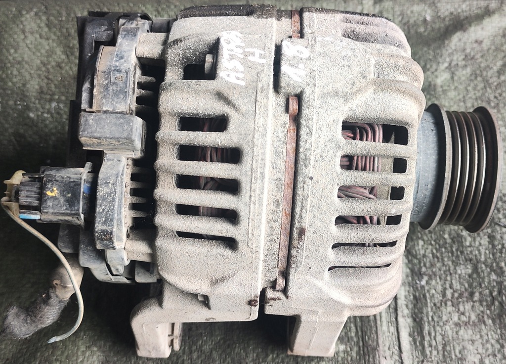 фото №1, Opel astra h iii 1.8 генератор bosch