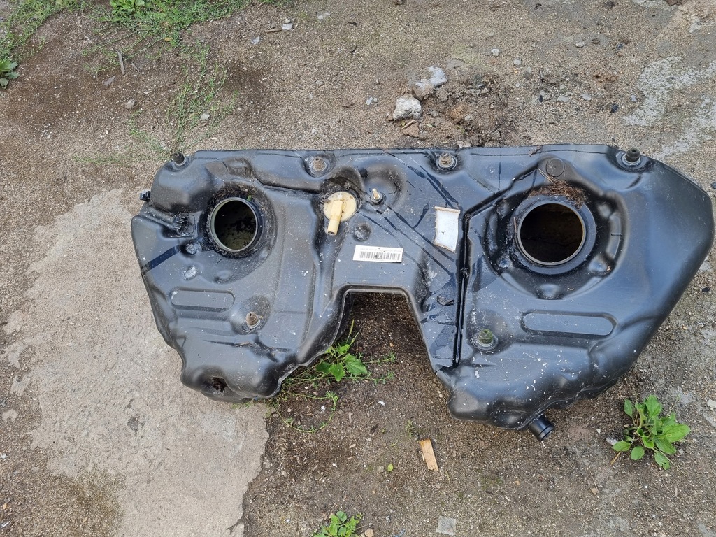 фото №1, Mercedes w211 bak бак топлива дизель 80l универсал