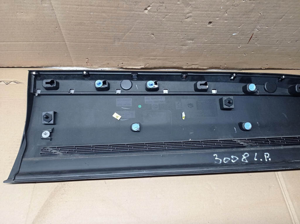 фото №5, Молдинг дверь mitsubishi eclipse cross правый перед