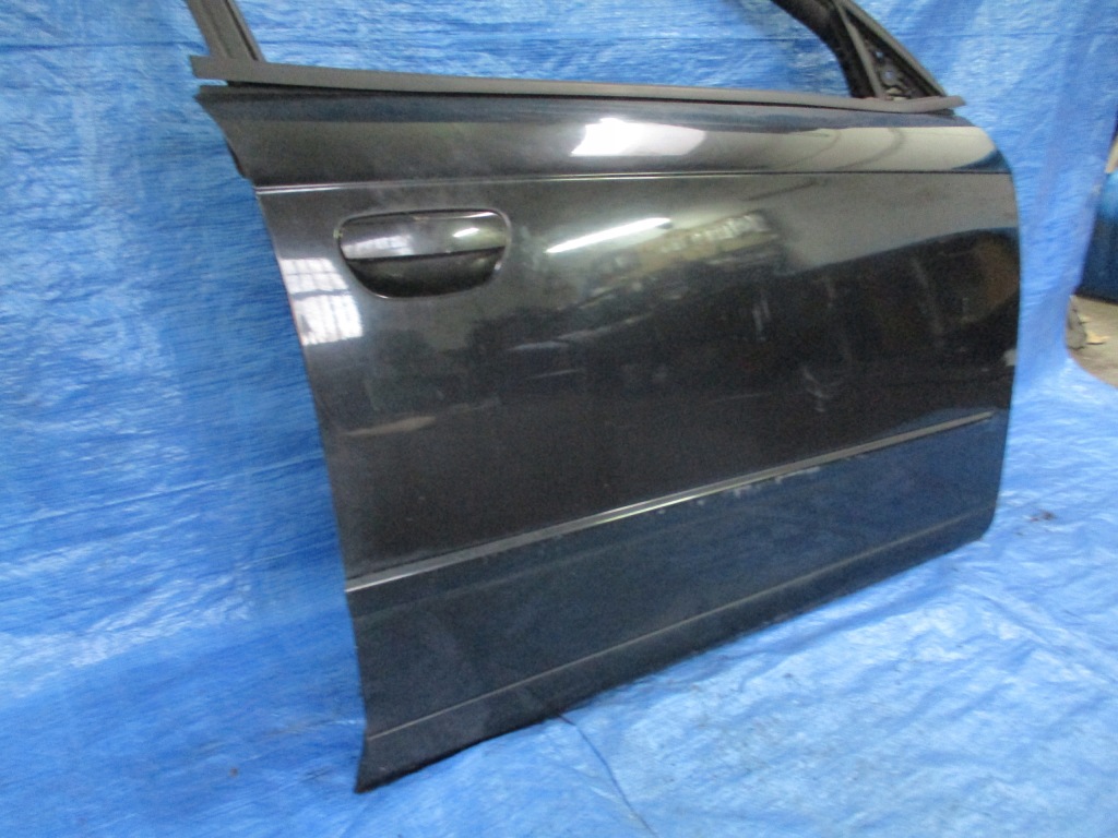 фото №3, Дверь правое перед audi a4 b7