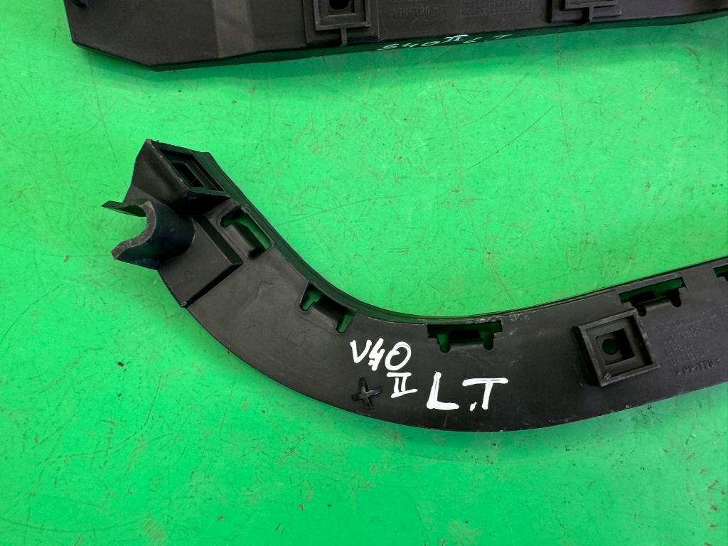 фото №8, Направляющая кронштейн бампера левый задний задняя 30676205 30655998 volvo s40 ii 04-