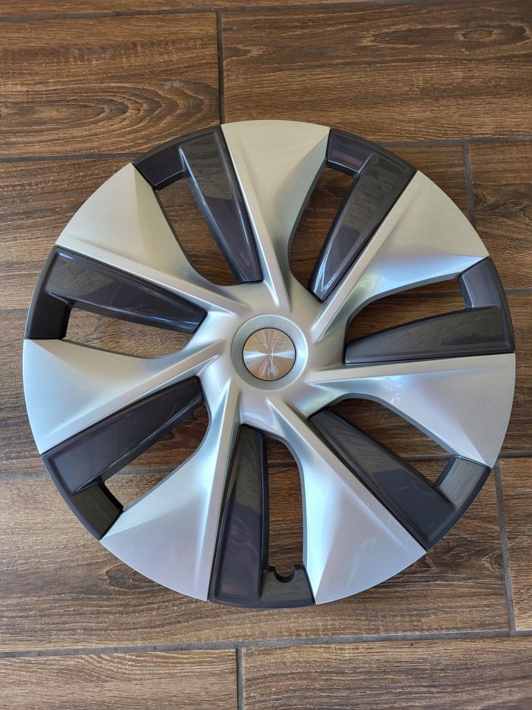 Купить Kołopak tesla y 19 cali 1044235-00-c