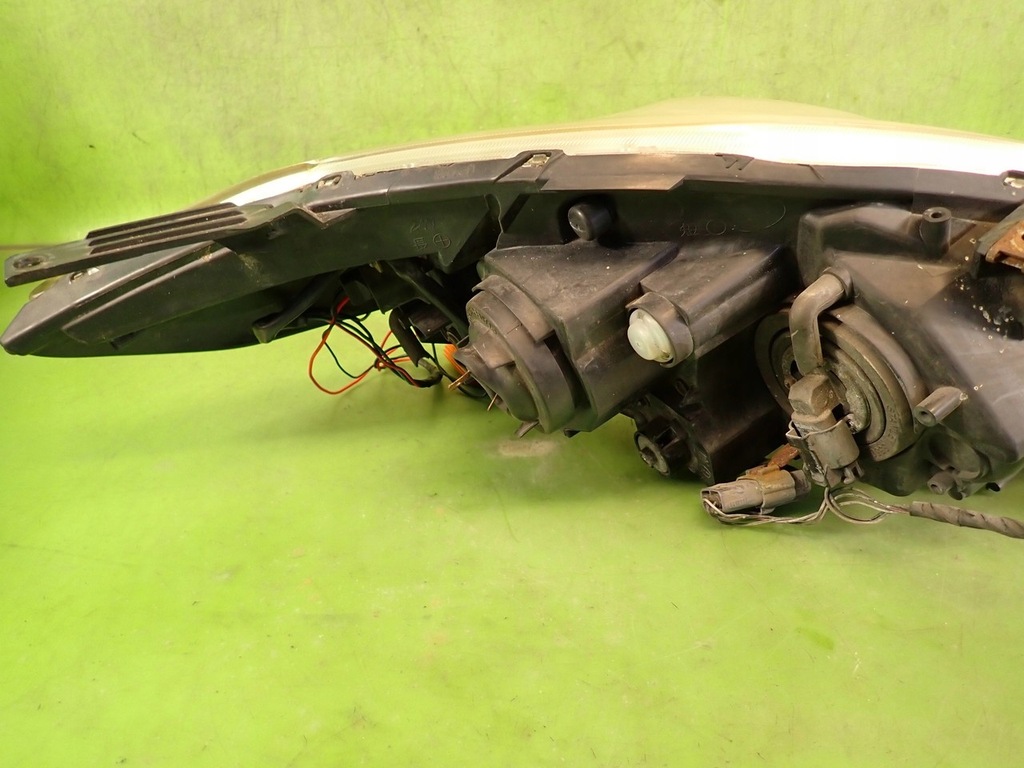 фото №10, Фара лівий лампа перед mazda 5 i 06r