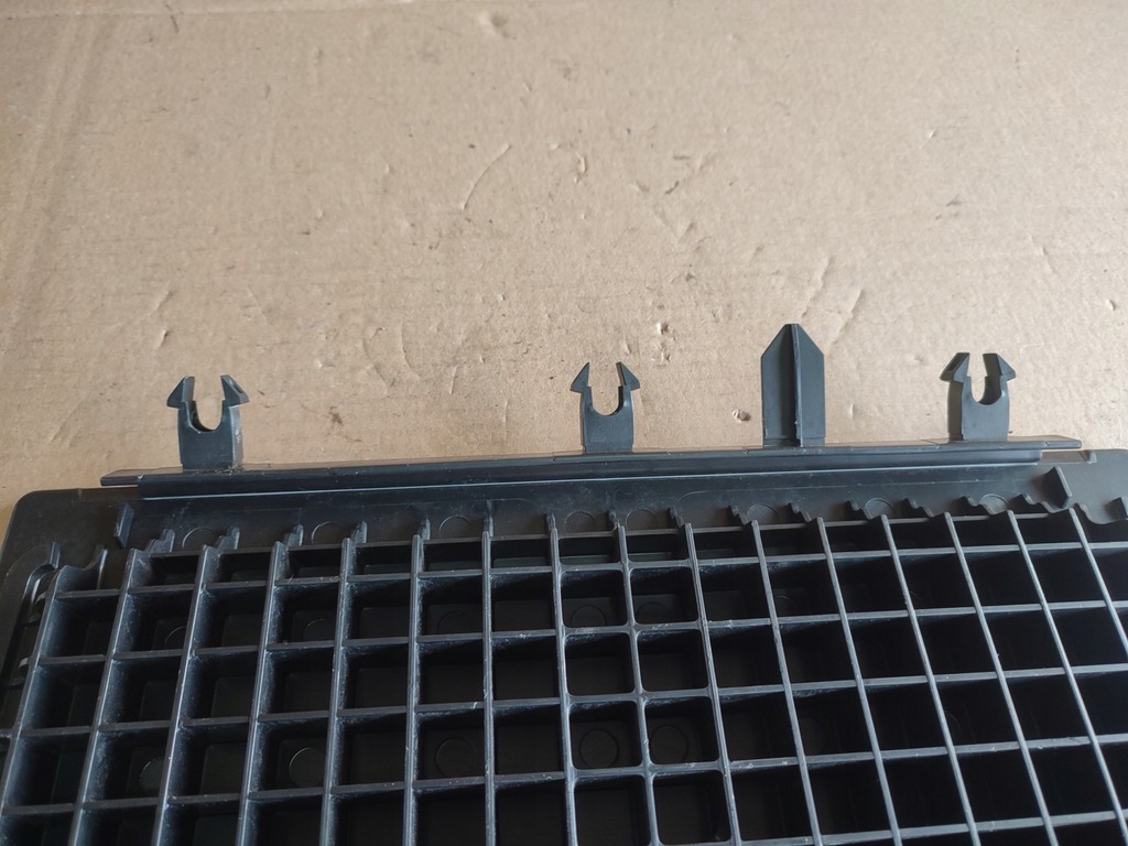 фото №9, Citroen c4 picasso i крышка бардачка пол правая