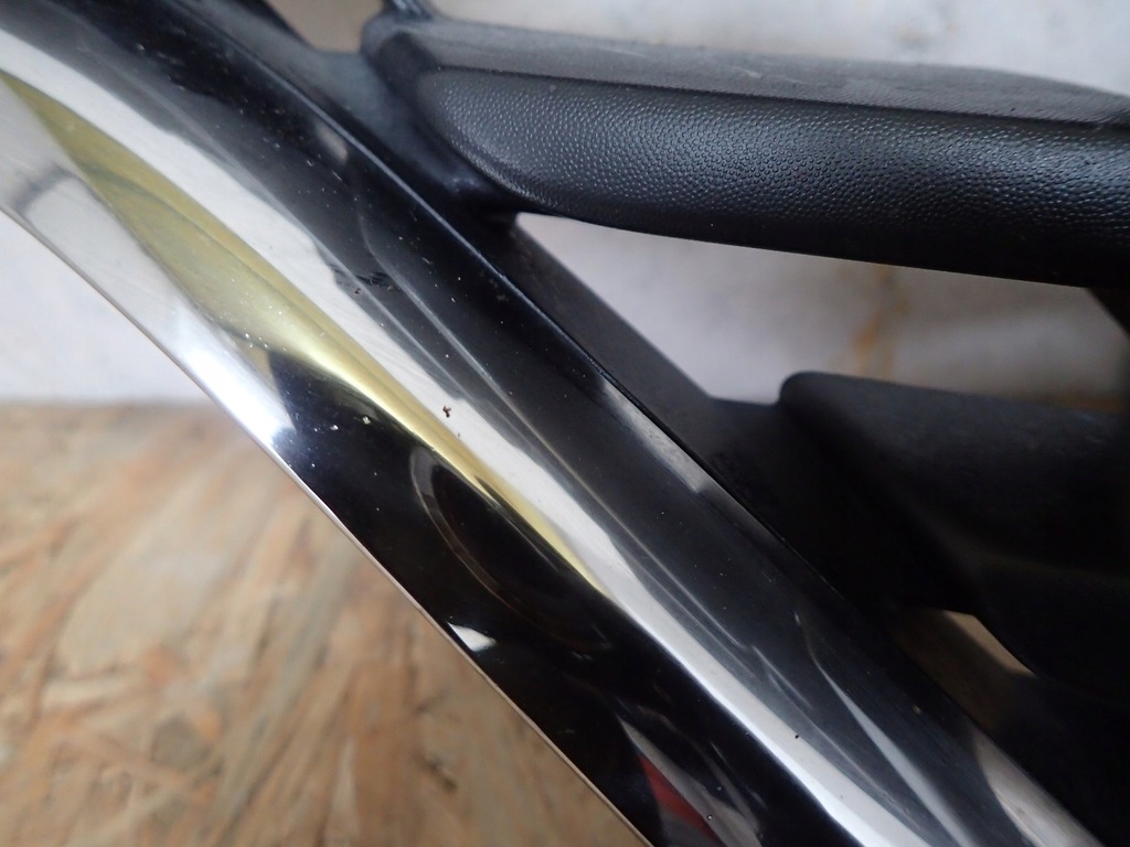 фото №2, Решётка радиатора решётка радиатора renault captur j5 lift 2017-