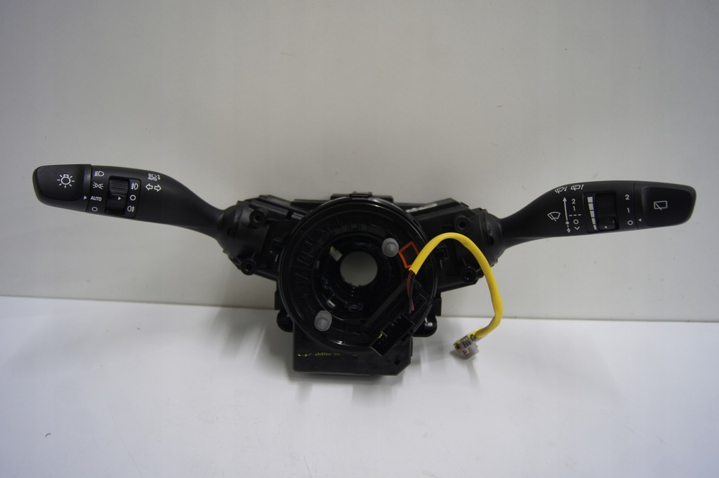 фото №10, Перемикач комбінований перемикачі стрічка hyundai i20 iii 1.2 b hb