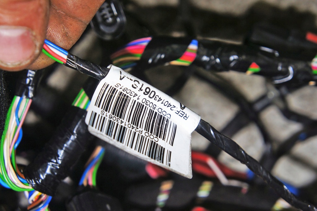 фото №6, Rj279 dacia duster ii джгут панелі pulpitu 240143061s 8030143061s 7kg