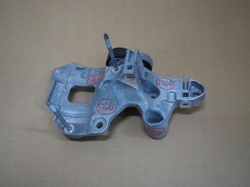 фото №1, Кронштейн кронштейн генератора renault clio v 1.5 bluedci 117100072r