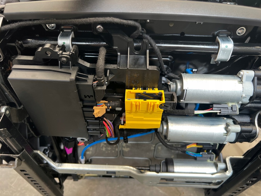 фото №7, Porsche 991 carrera сиденья сиденье обивка заднее сиденье