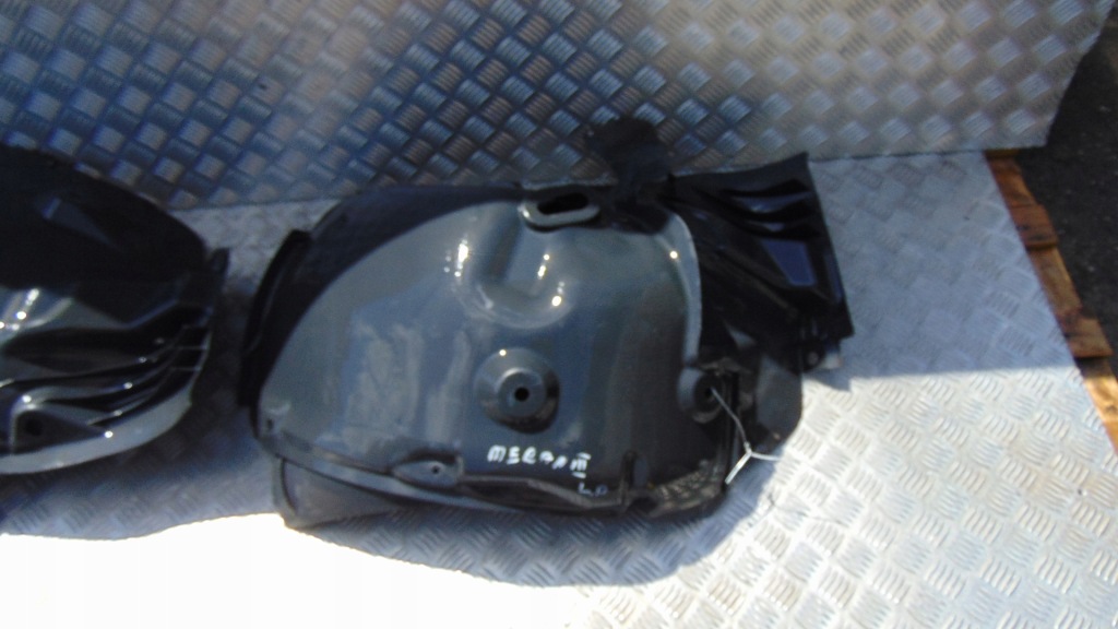 фото №2, Подкрылок передние перед правое левая renault megane iii