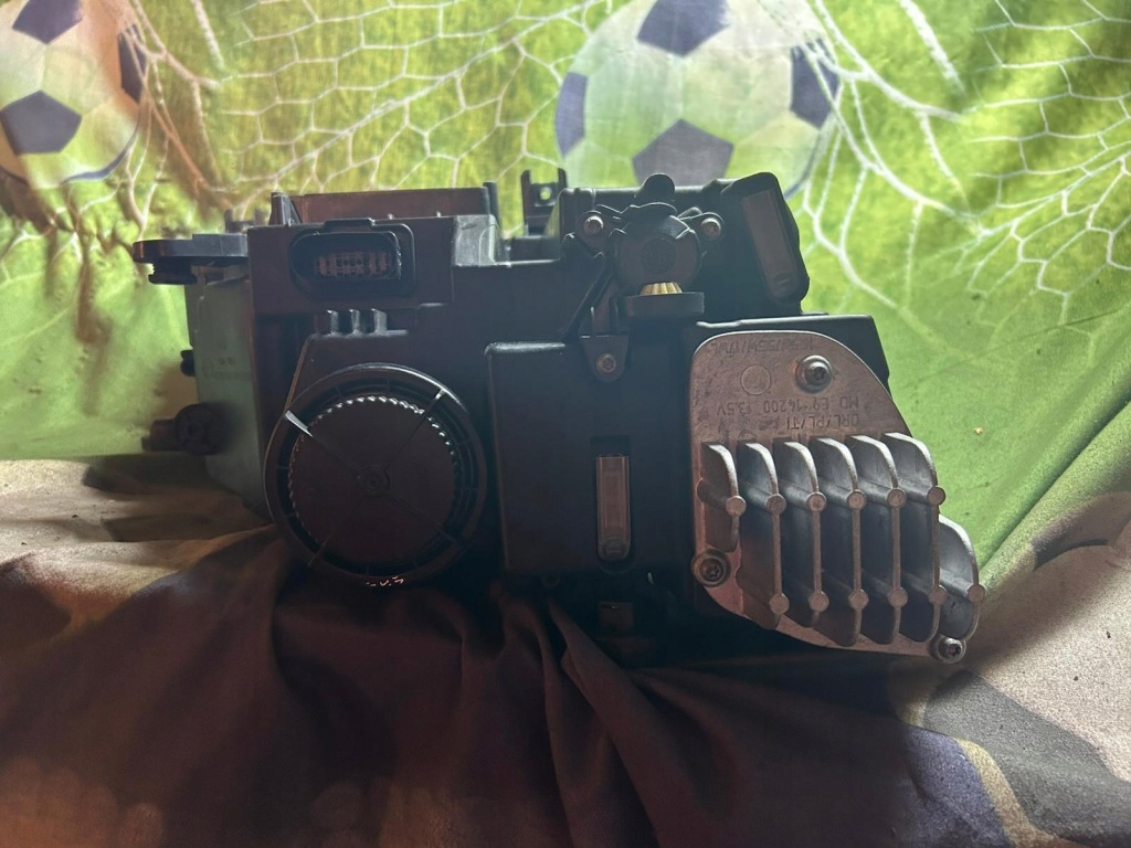 Seat ateca 16- фара ліва перед full led європа Зі Шроту