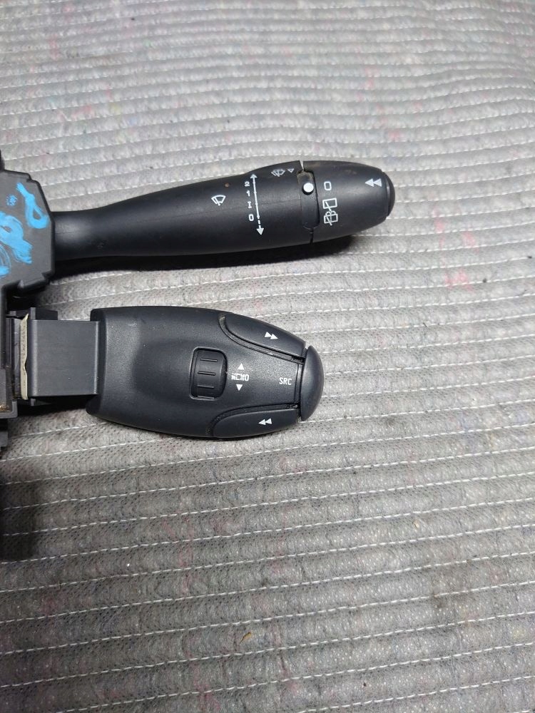 фото №8, Peugeot 807 переключатель комбинированный eu