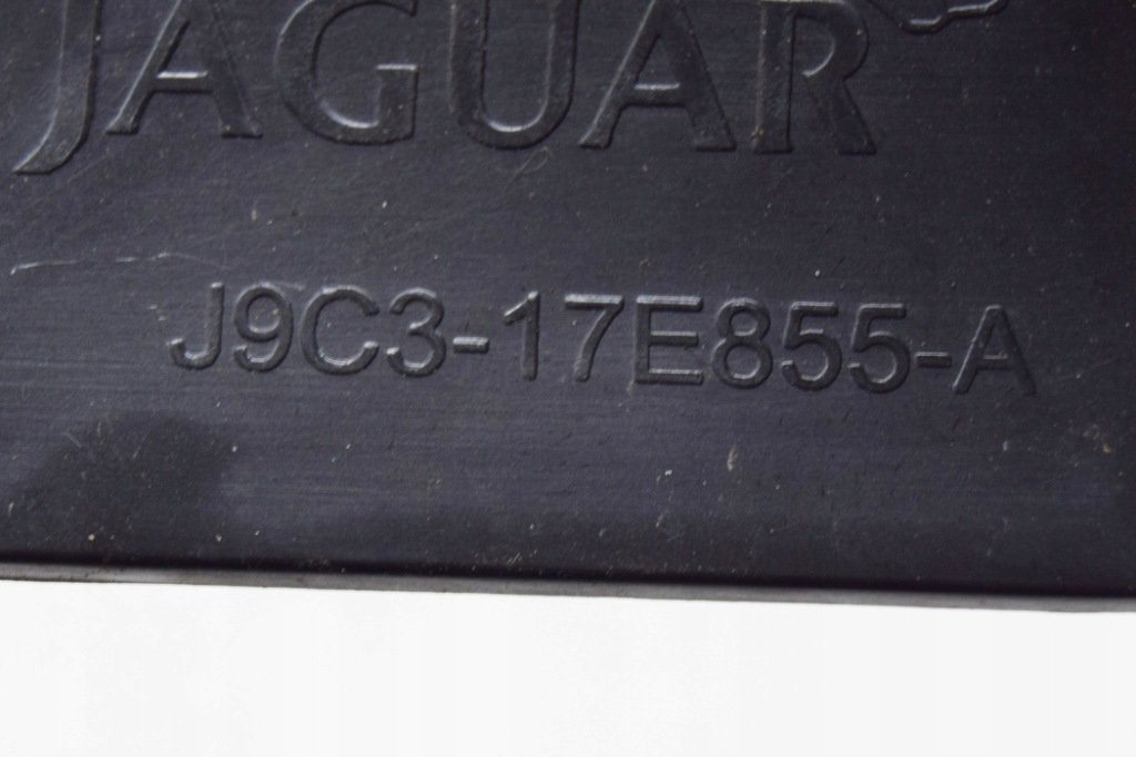 фото №6, Jaguar e-pace x540 бампер задній середній кронштейн кріпильний j9c3-17e855-a 202