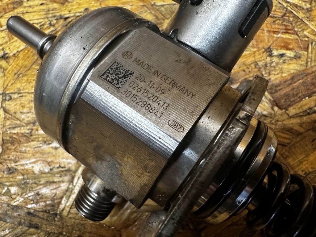 Насос топлива alfa stelvio giulia 2.0t 04893752aa Доставка