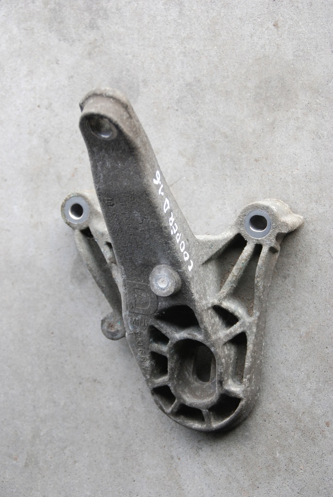 фото №1, Кронштейн подушка двигателя mini countryman r60 1.6 d