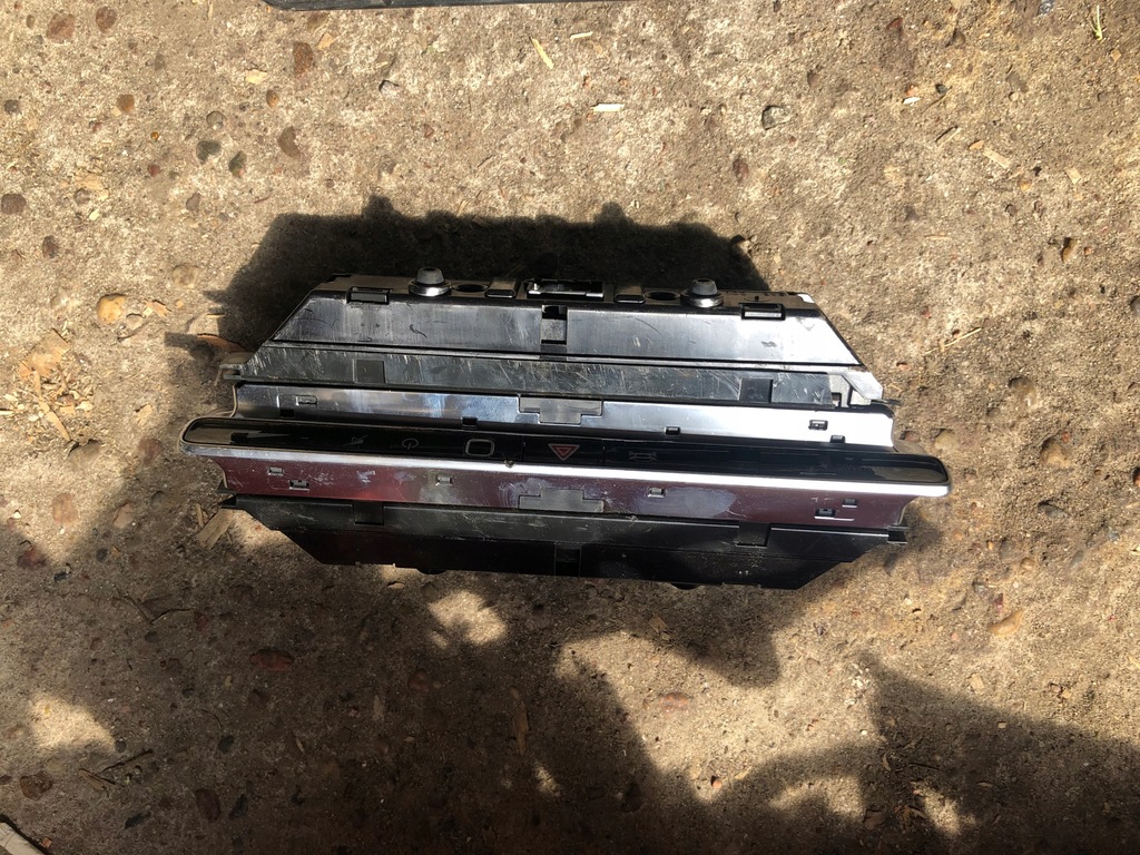 фото №7, Mercedes w206 панель кнопок 2069002314