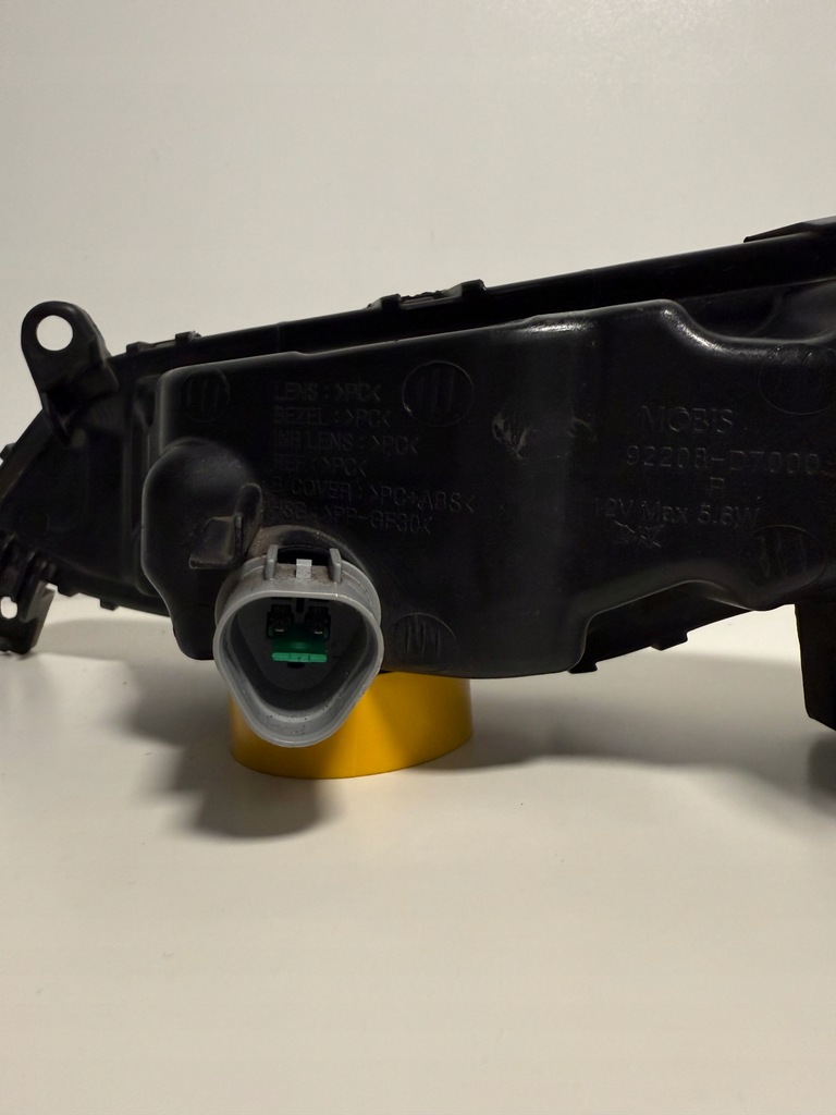 фото №8, Hyundai tucson iii лампа led права протитуманна фара 92208d7000